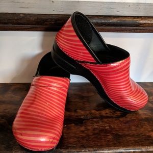 Red and orange stripe Danskos size 40